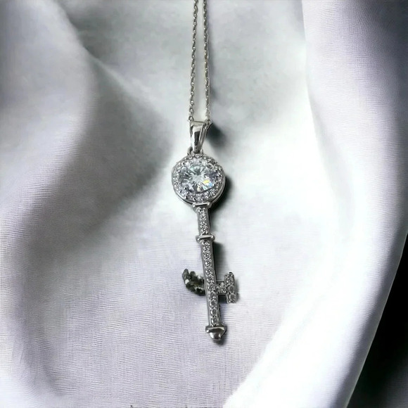 Key To My Heart Moissanite Pendant 18” Chain - Picture 1 of 5